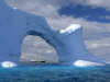 Navigazione, antartica, barca, arco, di, ghiaccio, iceberg, nord